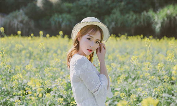 南涧标题：想找个女人帮忙生孩子的有效解决方案，助您圆梦家庭